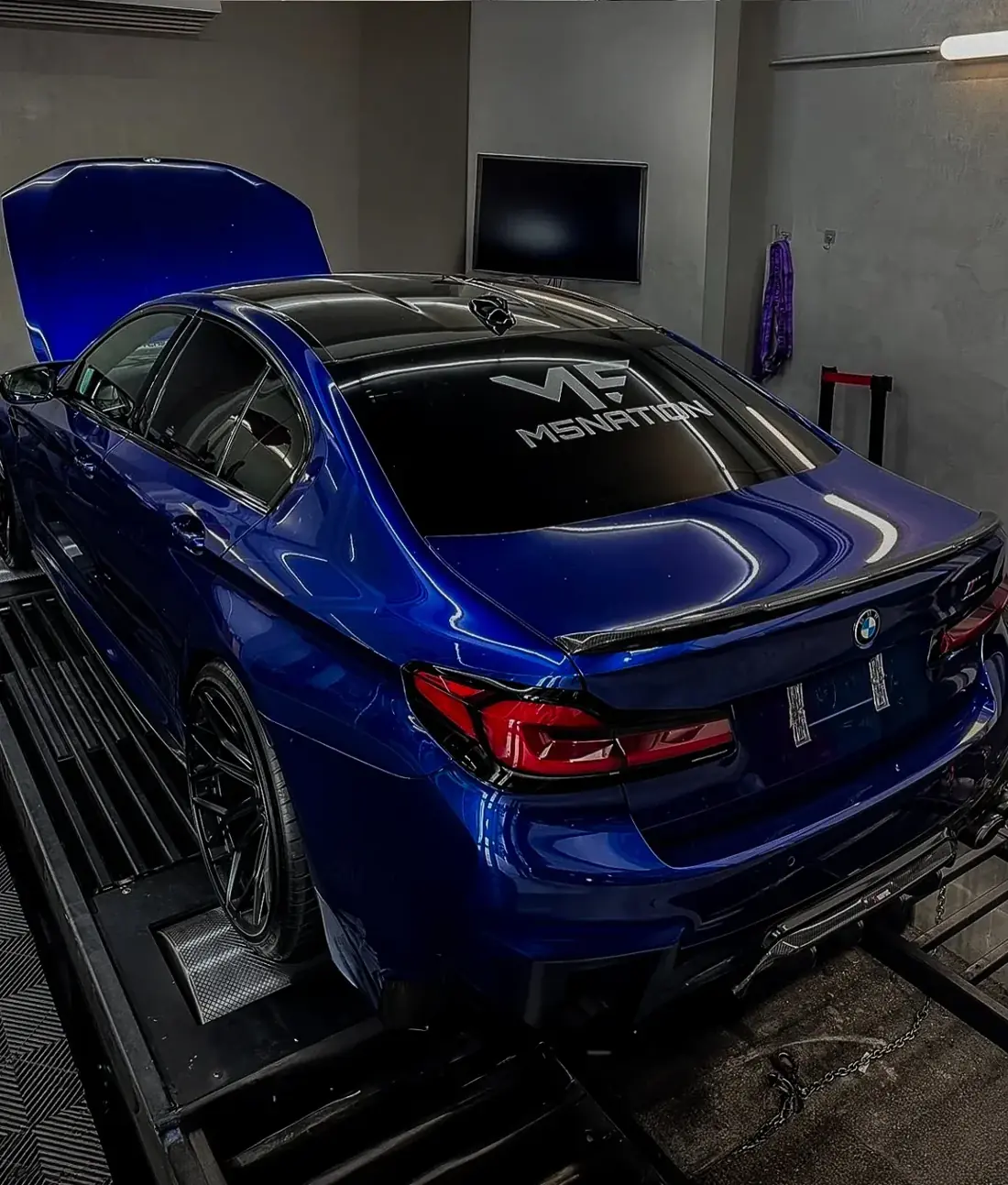 Motorraum BMW M5